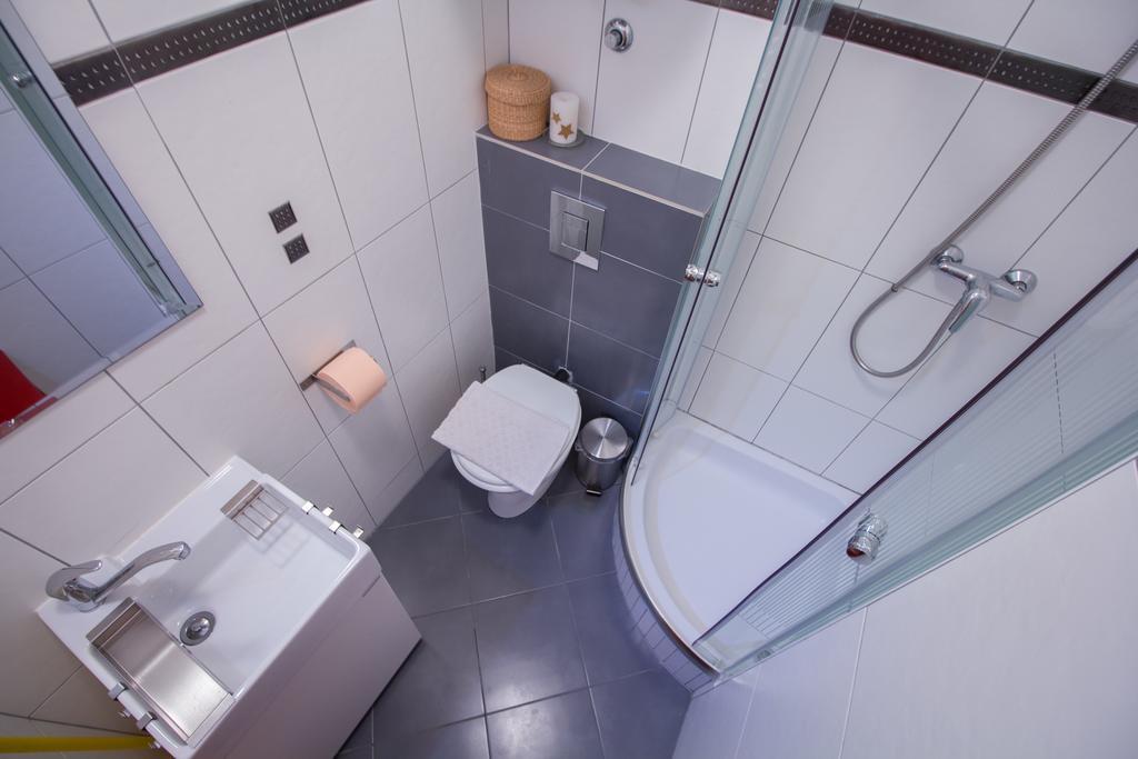 Apartments Petrinic Crnogaj Baška Zewnętrze zdjęcie